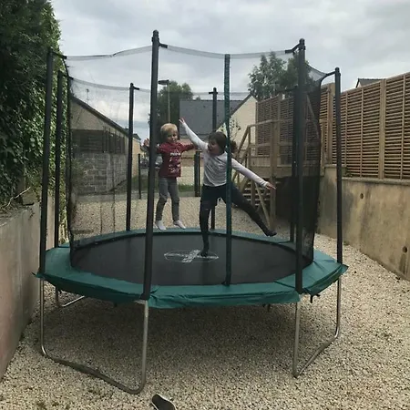 La Briantaise بيت للعطل *