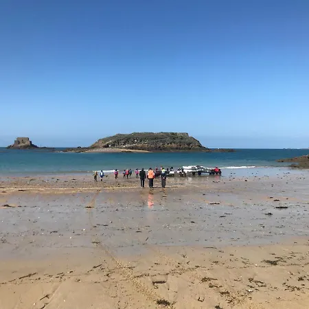 La Briantaise بيت للعطل
